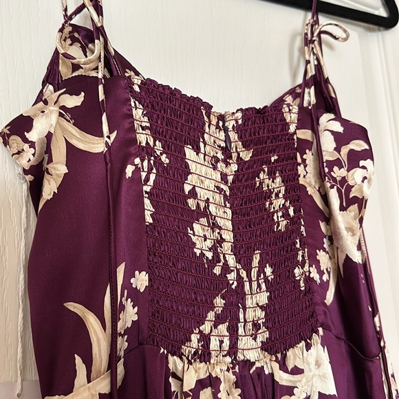 Reformation Marguerite Silk Dress - Picture 6 of 8